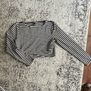 Long Sleeve Striped Crop Top
